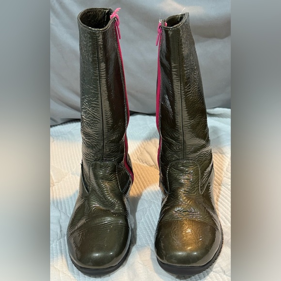 TWIG Girls Green Pink Patent Leather Boots Pink Zipper US 3 1/2 EUR 34 NWOB - Picture 1 of 7